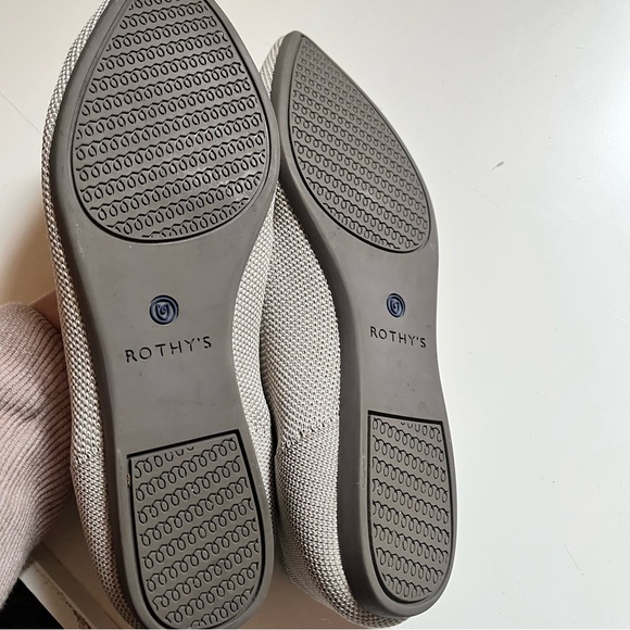 Rothy’s The Point shoe - Picture 2 of 5
